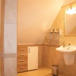 Gyoengyoem Apartament *